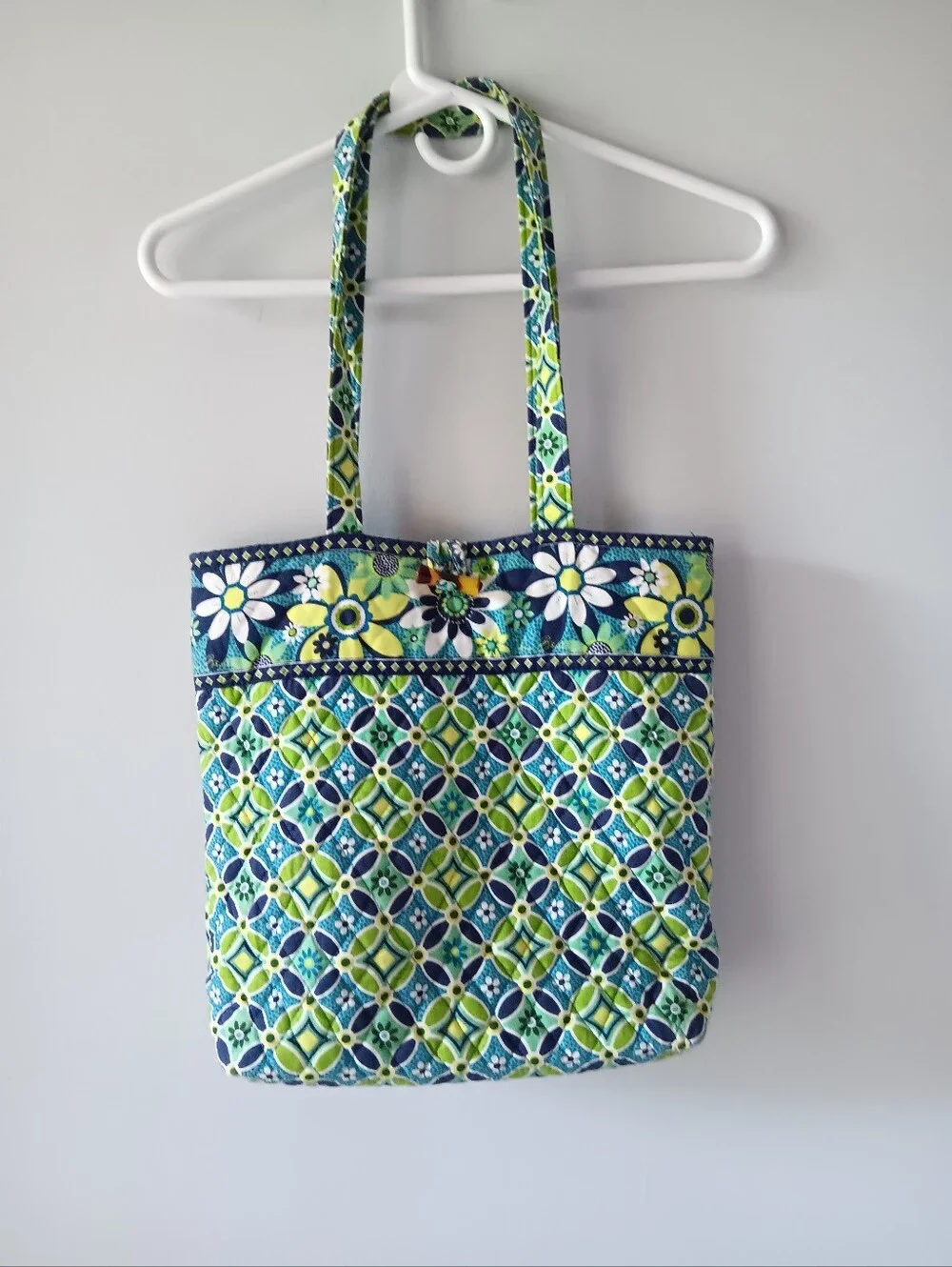 Vera Bradley Daisy Daisy Geometric Floral Tote Bag Double Handle Green Blue 13